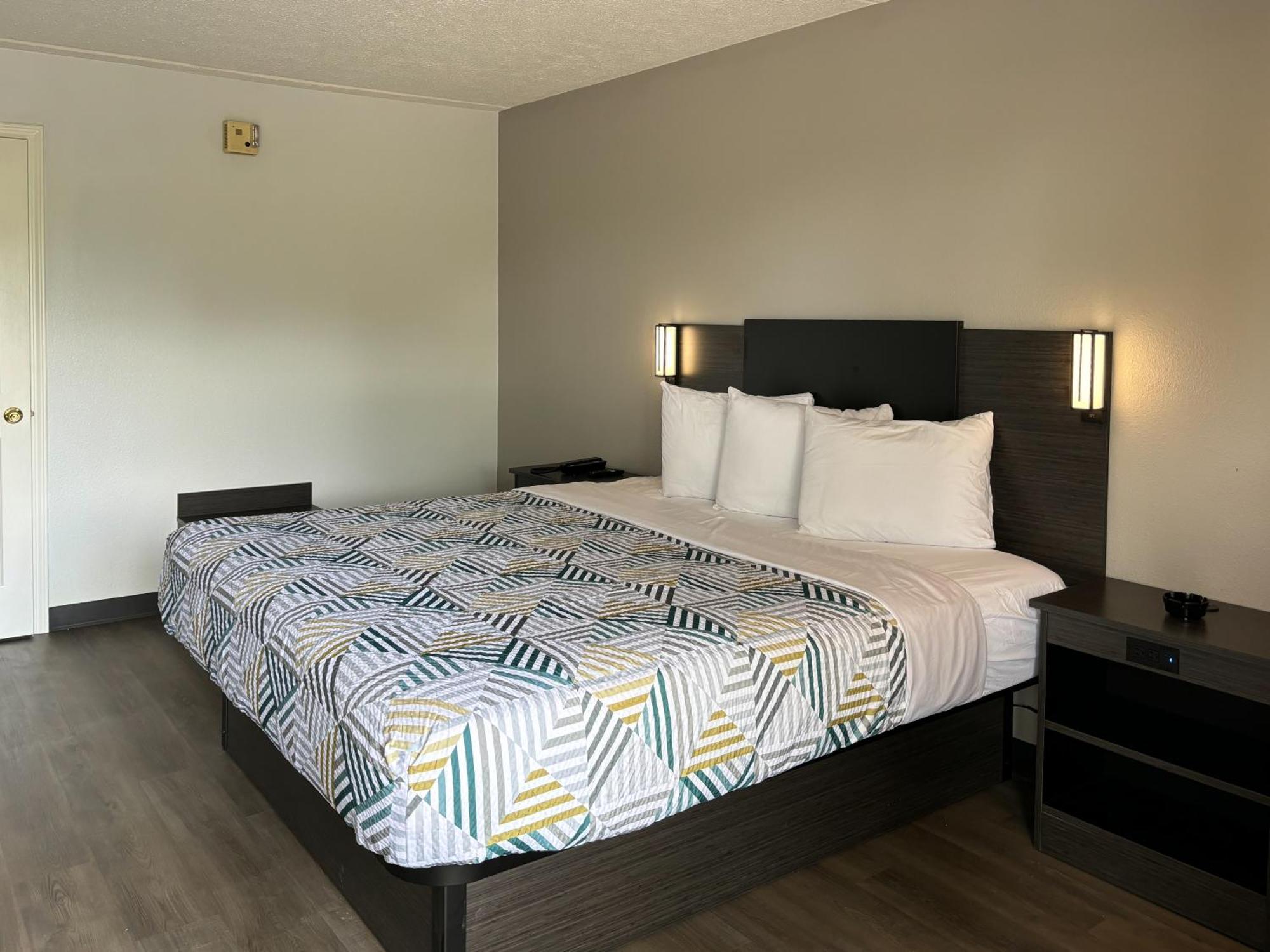 Motel 6 Richmond, Ky Eku Campus Area Екстер'єр фото