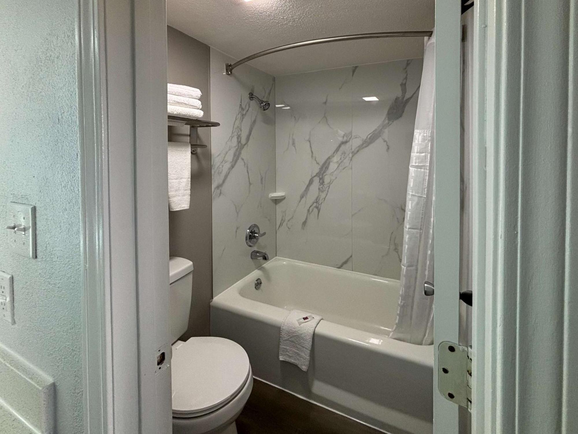 Motel 6 Richmond, Ky Eku Campus Area Екстер'єр фото