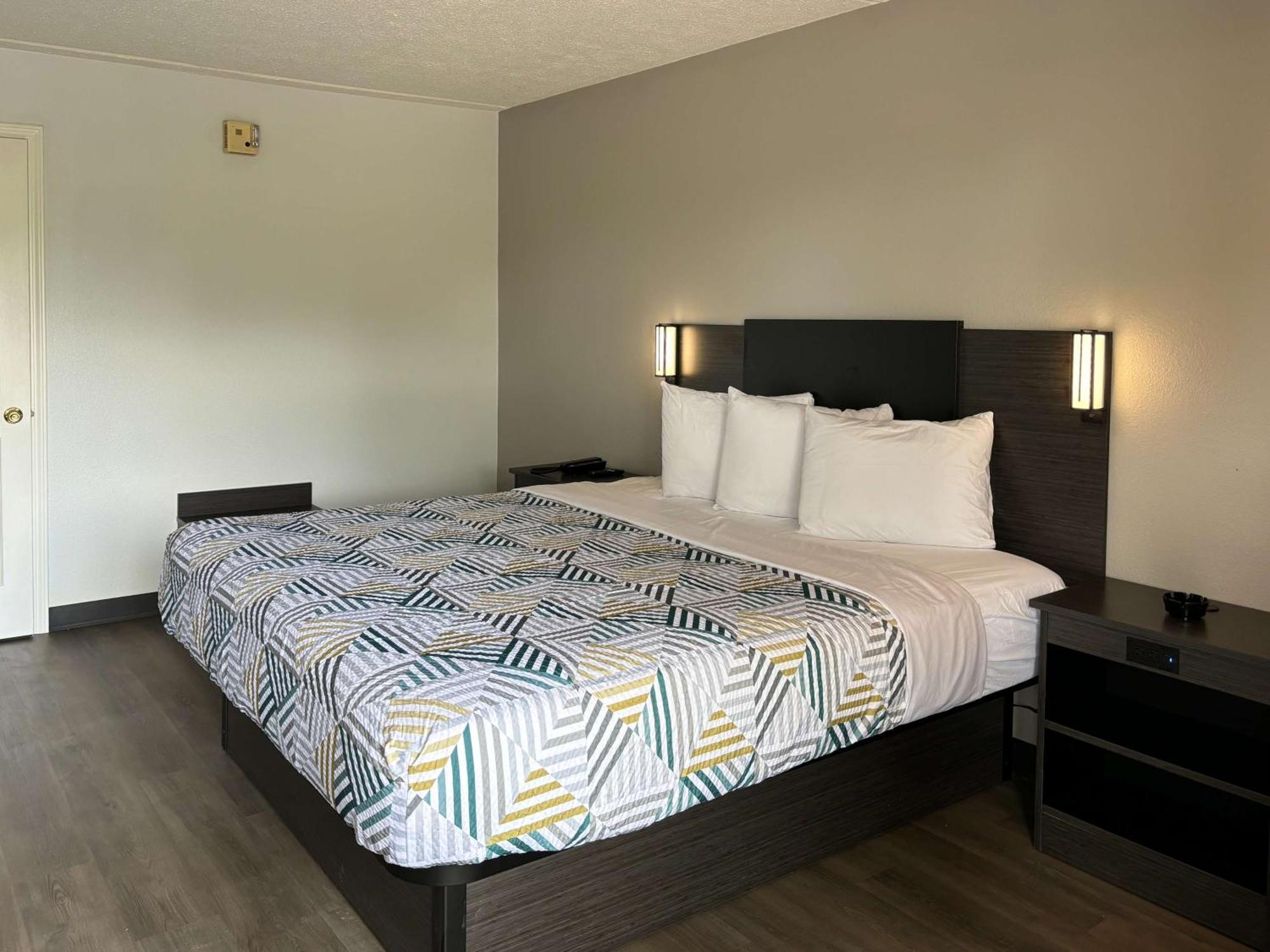 Motel 6 Richmond, Ky Eku Campus Area Екстер'єр фото